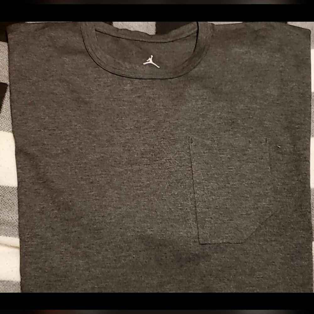 Jordan Tshirt Dark Grey with pocket 3xl Mens